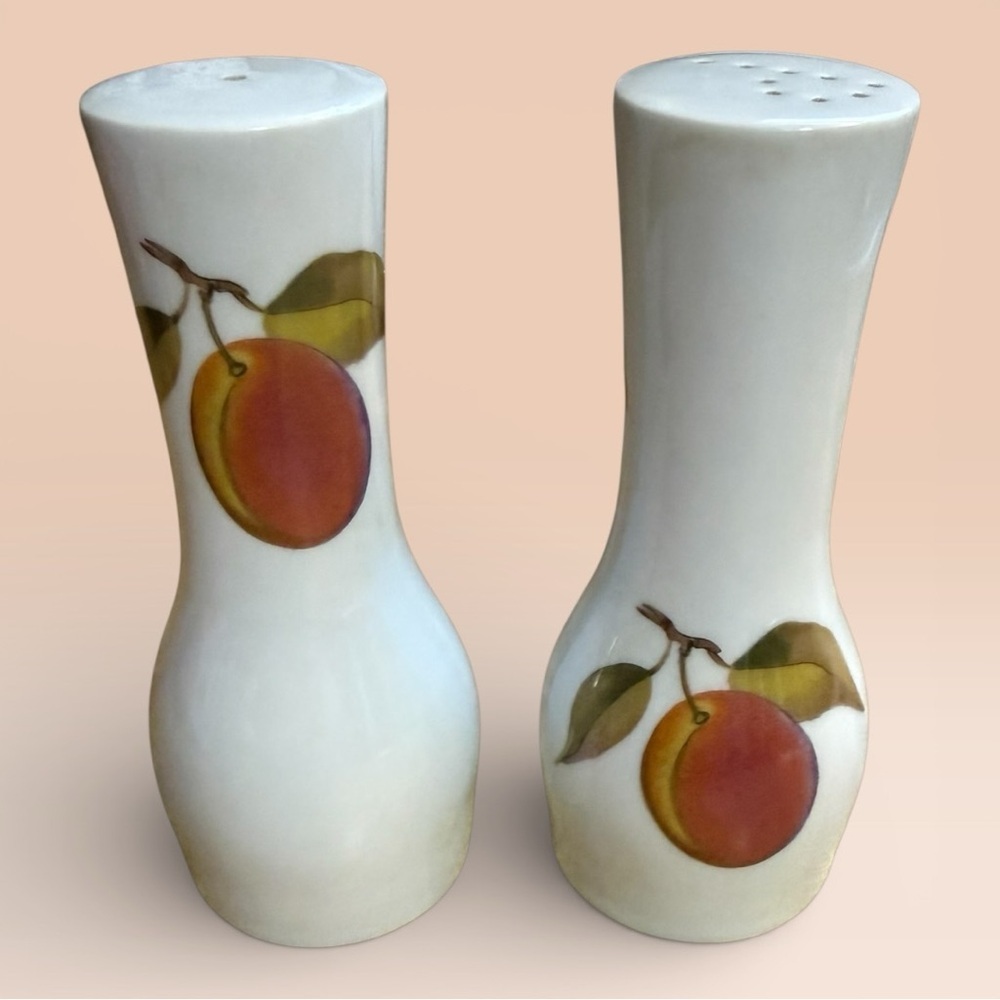 Vintage Royal Worcester Evesham Fine Porcelain Salt and Pepper Shaker Set